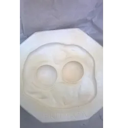 Marzipan fried-egg mould