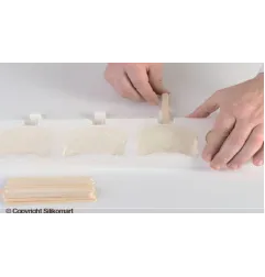 Kitten-shaped ice-pop mould with stick