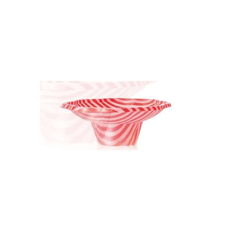 50 Yomix sombrero-shaped cups in assorted colors
