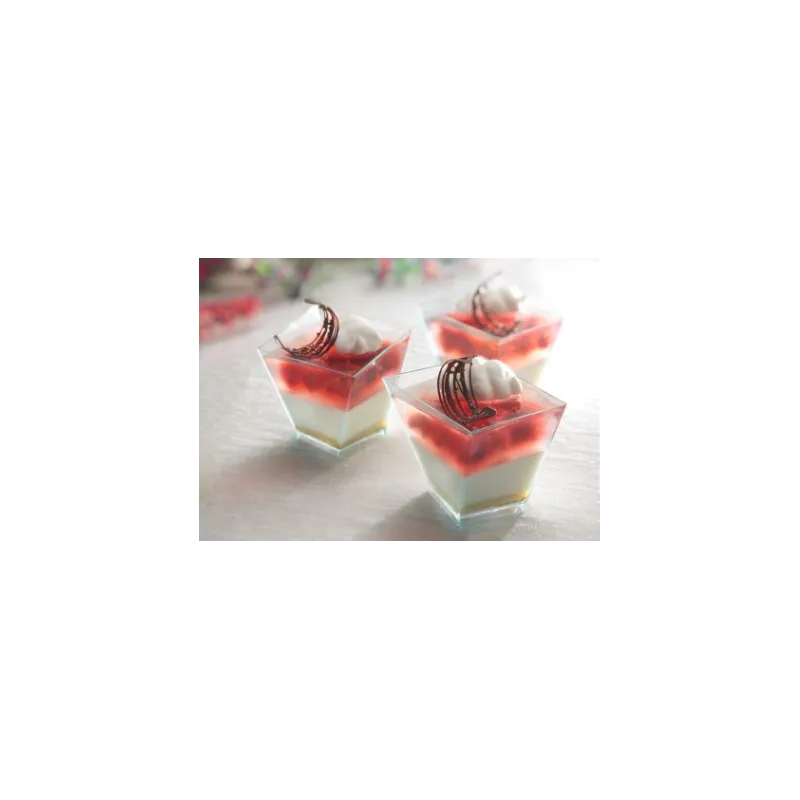 40 Kristall-Charm-Becher, 120 oder 180 cc 40 Kristall-Charm-Becher, 120 oder 180 cc