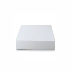 Weiße quadratische Styroporbasis 10 × 10, H 5 CM