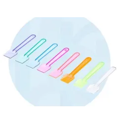 1 kg colored plastic spoons, 10 cm