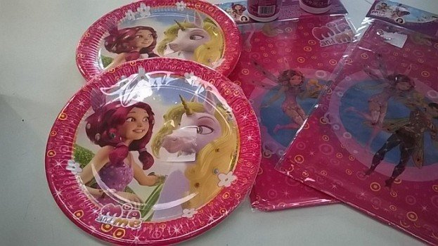Mia and Me plates and coordinated party tableware